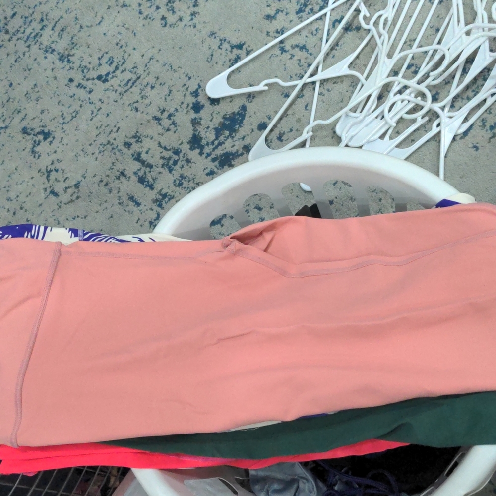 Size XXL peachy Pink fabletics power hold leggings
